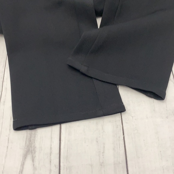 ❗️FINAL❗️ St. John Sport by Marie Gray Black Textured Pants 4 🔴 - Picture 6 of 7